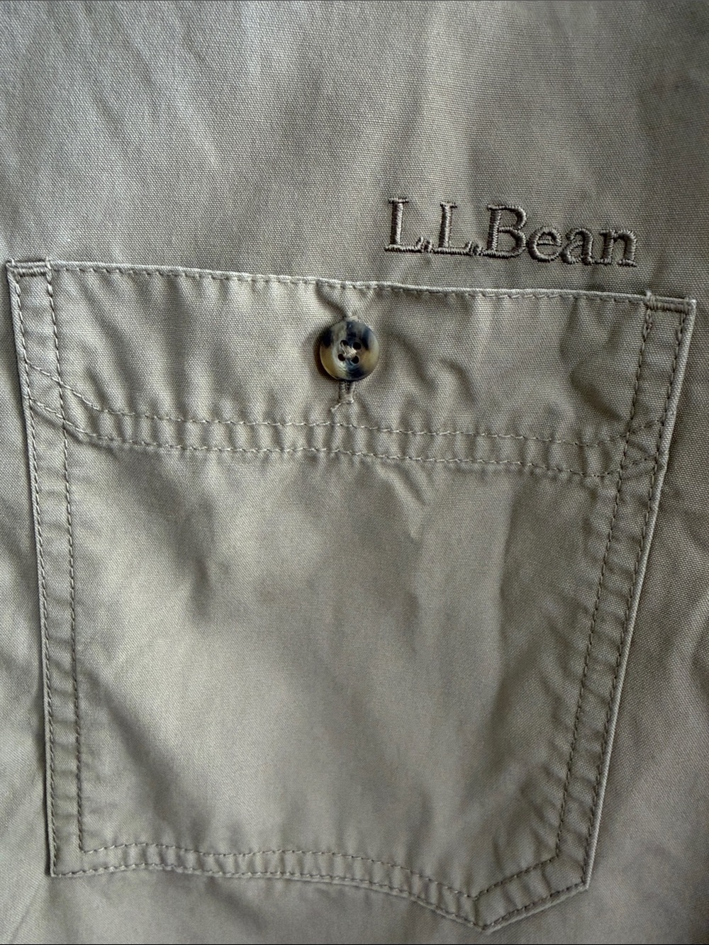 L.L.Bean Men’s Double L Field Shirt size M - Picture 7 of 14